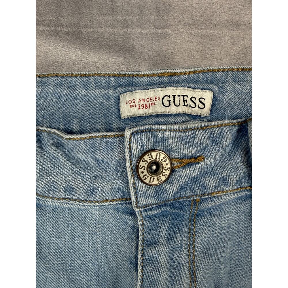 GUESS Jeans Women's Size 32 Curvy Light Wash Crop Distressed Stretch - Picture 3 of 9